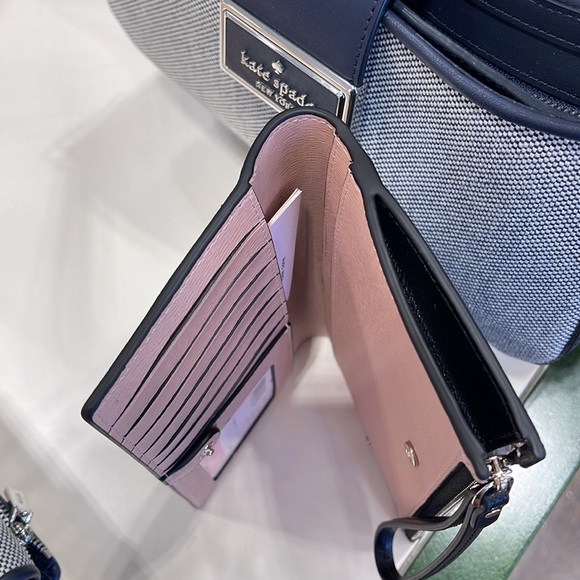 Kate Spade Spencer Continental Wristlet 
Black
NWT - Picture 12 of 16